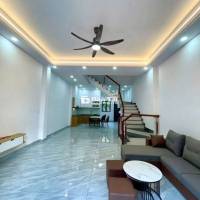 Nhà 1 trệt 2 lầu Full nội thất gần ngã 6 An phú