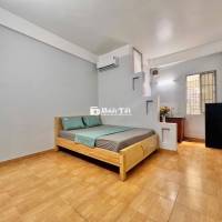 NGAY CHỢ TÂN MỸ, GẦN ĐH UFM, PHÒNG CỬA SỔ ĐÓN NẮNG, THANG MÁY BẢO VỆ