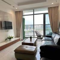 Cho thuê căn 2 phòng ngủ, toà Cemtral 1. Ở Vinhome Tân Cảng