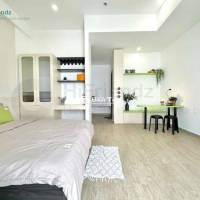 Studio tách bếp có ban công gần vòng xoay Liên Phường, Lake View.