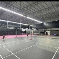 Sân Cầu Lông 1000m2, mới sẵn 100%, Quận 2
