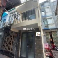 Bán nhà đường Ba Đình P8.Q8 DT.2m8×6m } 2 Lầu 2 Phòng 3 toilet hẽm 3m.