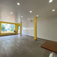 Văn phòng giờ tự do 24/7 120m2 giá 19 triệu/tháng mặt tiền Trường Sơn