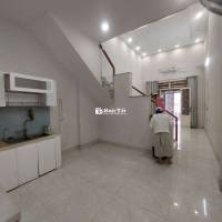 Nhà 4x20,2 tầng hẻm ôtô kế Trường Chinh chợ Lạc Quang