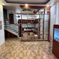 Nhà lớn gần Uỷ Ban Bình Hưng