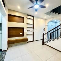BÁN NHÀ PHỐ TRƯỜNG CHINH - 3 THOÁNG - NHÀ MỚI ĐẦY ĐỦ NỘI THẤT