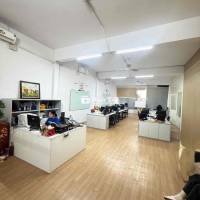 ➢Cho thuê 200m2 Sàn Văn Phòng + kho Q10 ➢ DT: 10x20 trống suốt