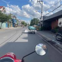 Bán 2 lô đất liền lề gần ngã tư ga , cách chợ Cầu Đồng 300m