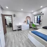 CHUNG CƯ NGUYỄN THỊ TẦN P2 Q8 CH SÂN VƯỜN 105,1M2 SHR, NỘI THẤT XỊN XÒ