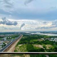BÁN THE BEVERLY SOLARI CHỦ NGỘP