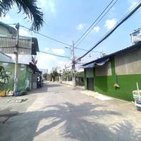 Nhà Cấp 4 lô góc 108m2, ngang 6m hẻm xe hơi thông Đường LÊ THỊ RIÊNG