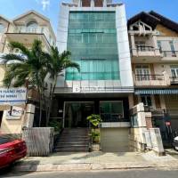 CHO THUÊ NHÀ ĐƯỜNG HOA ĐÀO 8M X 20M HẦM 4 LẦU CÓ THANG MÁY 