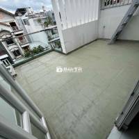 Cho thuê nhà phố phạm hữu lầu Q7. Giá :23 tr .