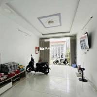 RẠCH XUYÊN TÂM GIÁP Q1 - Gần 60m2 8 Phòng Ngủ