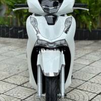 Honda SH 2024 Trắng Mới Có Hỗ Trợ Góp