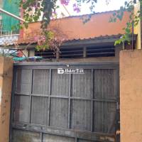 nhà cần bán
