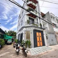 cần bán nhà 3 lầu mới ,nhánh đường tỉnh lộ 43,p. bình chiểu ,thủ đức.