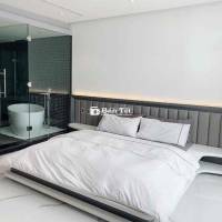 Cho thuê căn hộ Sunrise CityView Q7 Lh :