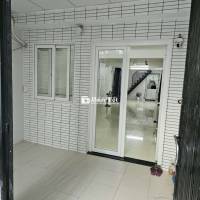 Nhà 52M2 hẻm thẳng một sẹc cách đường HVB 20M vuông nở hậu có sân r.4M