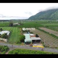cần bán nhanh đất tặng nhà ngay khu du lich