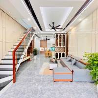 Nhà trệt lầu mới - đẹp gần chợ Tân Long trung tâm Dĩ An