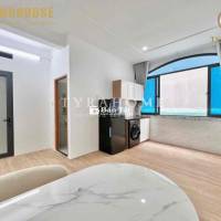 🔥CHO THUÊ CĂN 2PN- GẦN NGÃ TƯ PHÚ NHUẬN-FULL NT-40M2-BANCOL SIÊU RỘNG