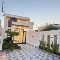 NHÀ VƯỜN FULL NỘ THẤT GÓC 2 MẶT TIỀN CÁCH TTTP 1KM