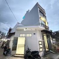 Bán nhà gác lửng, hai mặt hẻm  ô tô, đường Phạm Văn Chiêu, Gò Vấp