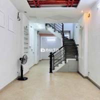 Nhà 3 Tầng P13 Tân Bình - Đối Diện E.Town - Gần Ga T3 - 5.6 Tỷ