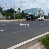 Bán lô đất 913m2 mặt tiền đường Bờ Kinh, TP. Vĩnh Long.