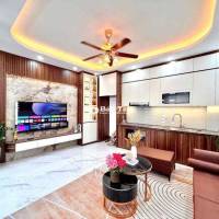 Chính chủ cho thuê nhà riêng Lạc Long Quân DT 45M 5 tầng 4PN full đồ 1