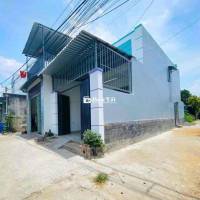 Căn góc 2 mặt tiền đường ô tô ở Cần Giuộc, sổ hoàn công