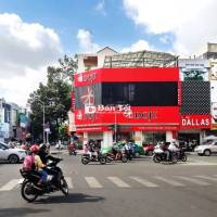 Góc 2MT 231 đường 3/2, P10, Quận 10. DT: 12x18m. T 2L ST. DTSD: 650m2