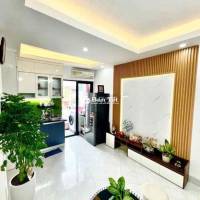 Căn CCMN đẹp ngõ Văn Hương-NT 5 sao-Gần phố-55m;2N-Hơn 2 tỷ
