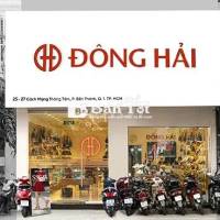 Cho thuê nhà Ngang 8 mét tại Ngã 6 Phù Đổng đường CMT8, Quận 1