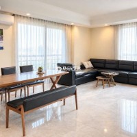 cho thuê 3 phòng ngủ, view thoáng, nội thất cao cấp giá 32 triệu/tháng
