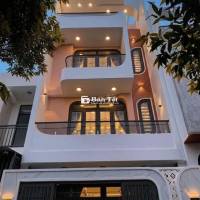 CĂN NHÀ ĐẸP FULL NỘI THẤT SỔ RIÊNG GẦN CHỢ ĐẦU MỐI HM