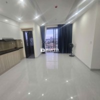Cho thuê 1PN full nội thất 6tr5 view hồ gươm xanh A&T Sky Garden