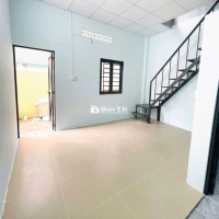 CHO THUÊ CĂN 1 TRỆT 1 LỬNG - TRONG DÃY NHÀ TRỌ GẦN CHỢ TÂN HƯƠNG