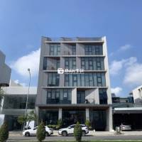 Cho Thuê Tòa Nhà đường 3/2, Phường 12, Quận 10, DT: 15x20m