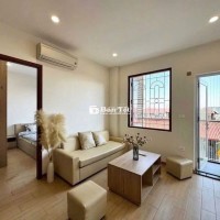 Căn 1PN Ban công Nguyễn Cửu Vân full Nội thất NEW 100% +Máy giặt riêng