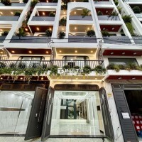 [Seri Nhà Ngộp] Nhà Phố Mẫu Lửng Ngược 2026, Thang Máy, Full Nội Thất