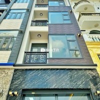 Cho thuê nhà MT 386A Lê Văn Sỹ gần ngã tư Trần Quang Diệu, P14, Quận 3