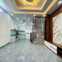 BÁN NHÀ CỔ LINH,LONG BIÊN-100M RA CẦU VĨNH TUY 38M 5T 6.4 TỶ CTL