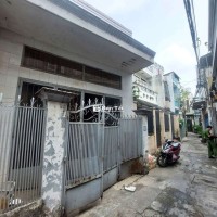 Nhà 4,2x15,kế Trường Chinh Cầu Tham Lương, ga Metro