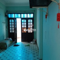  NHÀ PHÙNG KHOANG CÁCH OTO TRÁNH ĐÚNG 1 NHÀ - VIEW HỒ