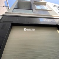 Bán nhà SC: 22/28 TRẦN HƯNG ĐẠO Q5| 4,3x17,7- 4 Tầng- TN: 50tr/th|9,7