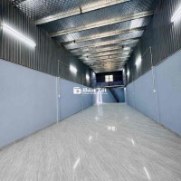 Cho thuê kho sạch, đẹp đường Đặng Thuỳ Trâm. DT 5x22m. Giá 18tr/tháng