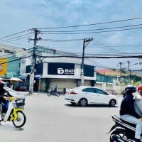 Cho thuê góc 3MT số 376 Võ Văn Ngân, Thủ Đức, DT: 9.7x20m,1 trệt 1 lầu