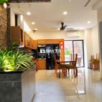 Nguyên căn Vạn Phúc City 5x21m (Hầm 4 tầng) Full nội thất ở giá 35tr
